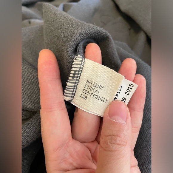 MADE IN GREECE beautiful dress with cat and paw prints - Picture 6 of 7